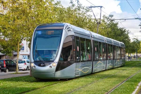 Illustration de transport en commun (tramway)